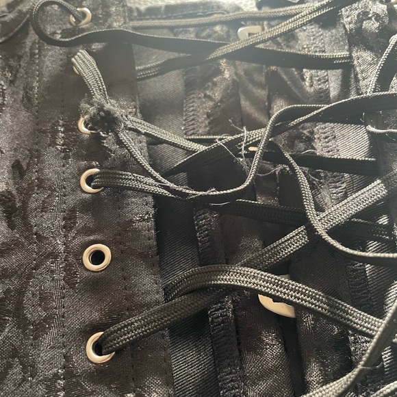 Charmian Shaper Corset - Picture 9 of 11